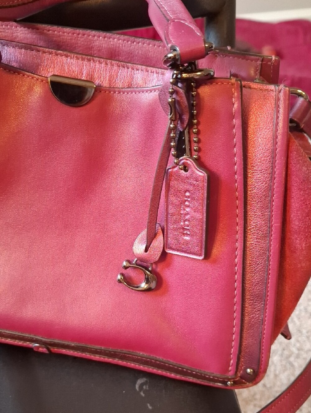 Coach Dreamer Classic Structured Women’s Handbag in Deep Pink Crossbody - Picture 3 of 14